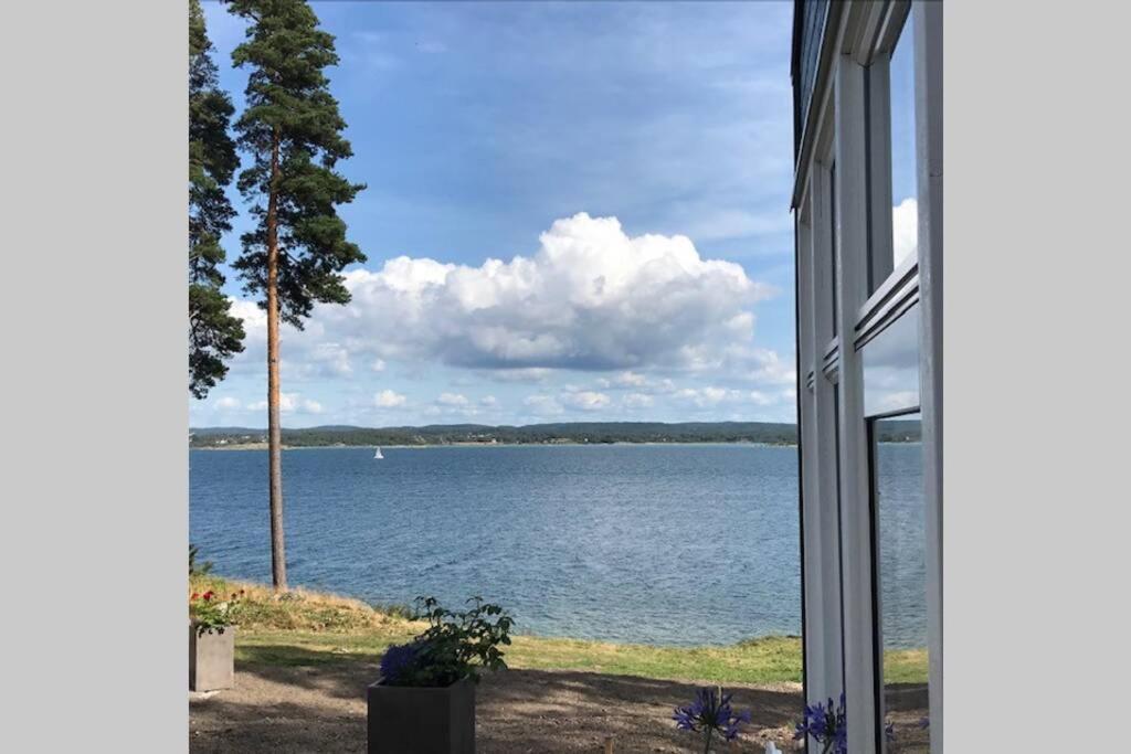 Tjoern Gaeststuga Naera Hakefjorden Berga  エクステリア 写真